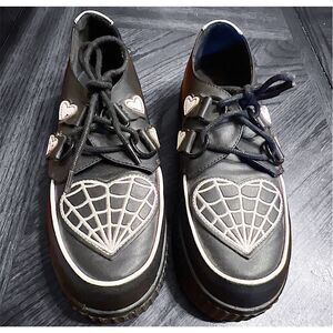 Strangecvlt Krypt Web Heart Creepers- BLACK WHITE Size 8